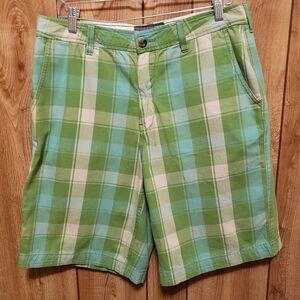 Fossil Shorts Men's 36 Green & Blue Plaid Flat Front Chino Preppy 11" Inseam